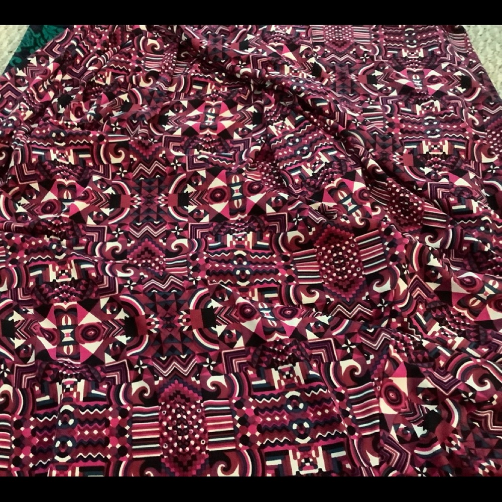 Women’s XL lularoe skirt